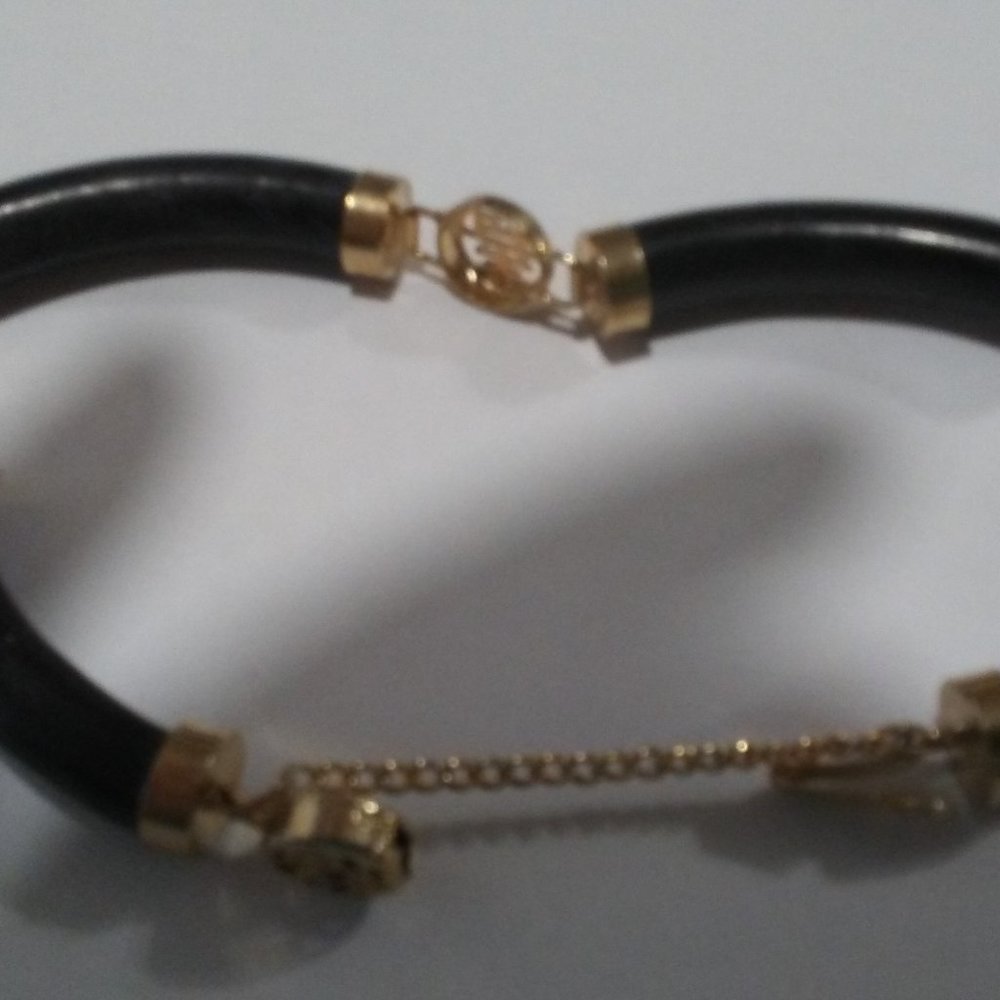 SOLD OUT - Jet Black Jade Bracelet - Picture 3 of 5